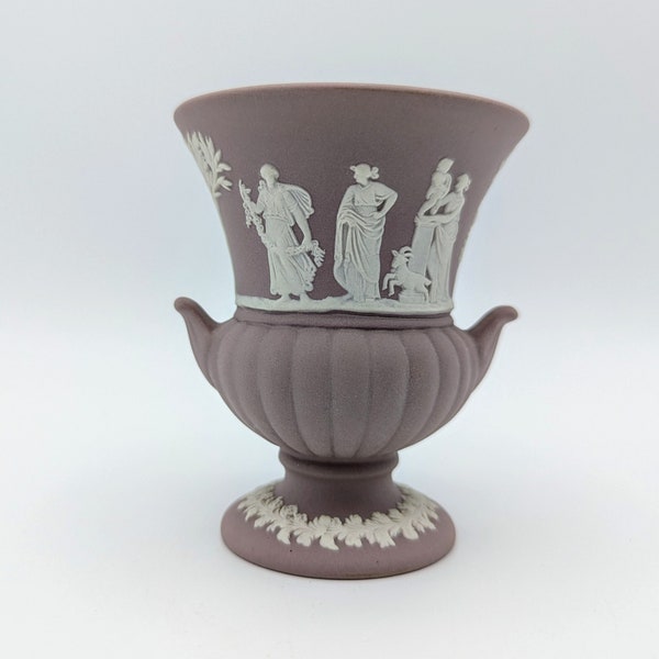 Vintage Lila Wedgwood Jasperware 2 behandelde Mini Urn geribbelde vaas