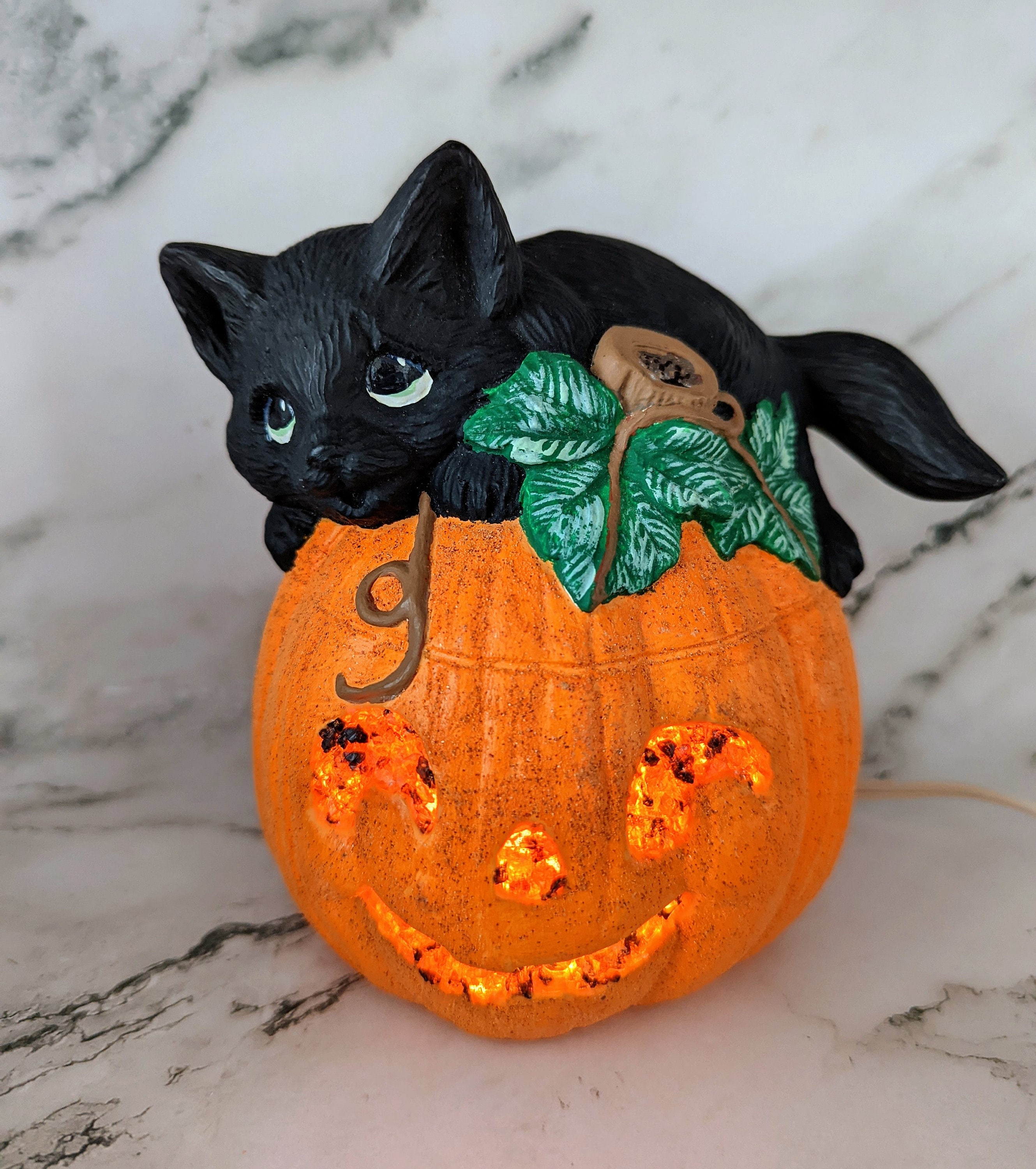 ハロウィンオブジェ Hobbyist Hand Painted Ceramic Halloween Lighted Jack O Lantern