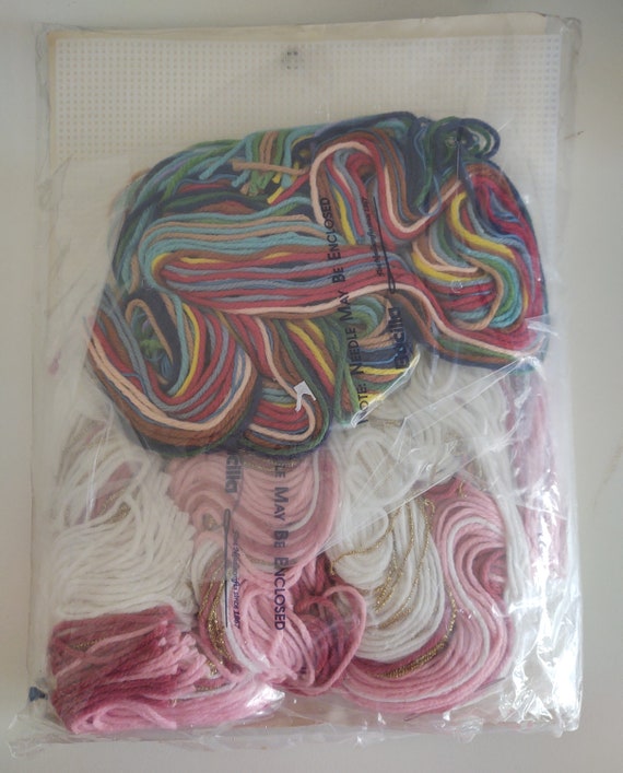 Kits & How To Sewing & Fiber Bucilla Plastic Canvas Toy Chest Vintage