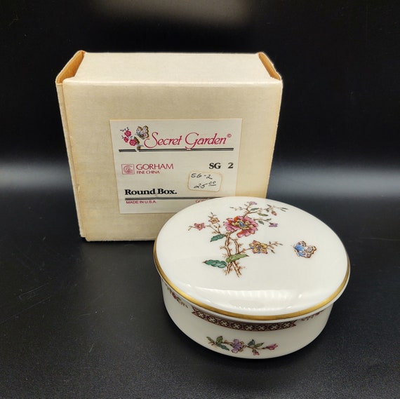 Gorham Secret Garden Fine China Round Trinket Box… - image 1