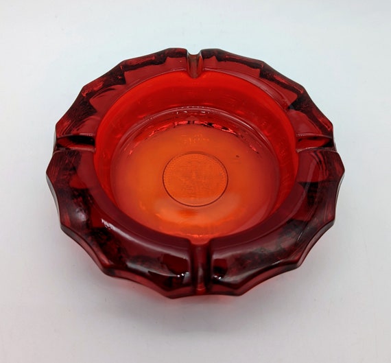 フォストリア レッド ルビー イーグル コイン 灰皿 - Etsy 日本