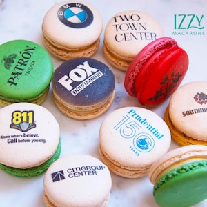 Logo Macarons - Logo/ Pictures - French Macarons Gift - PersonalizeMacarons Birthday Gift - Choose your flavors - Edible printer Designs