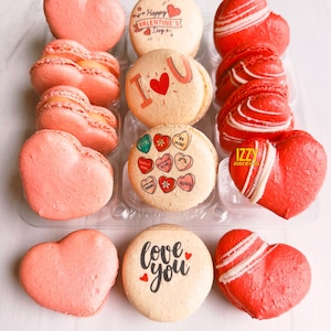 French Macarons - Heart Box - Valentine's Day - Gift Box - French Cookies - Valentine's day Heart Macarons - Valentine's Chocolate Cookies