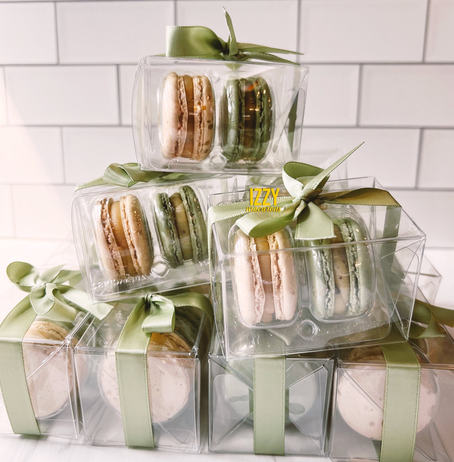 Sage Green Party Macarons Favor Clear Box With 2 - Party Favor - Choose Sage Green Party Macarons Favor Clear Box With 2 - Party Favor - Choose