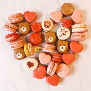 Surprise me Valentine's Day Set French Macarons - Gift Box - 6, 12 or 24 - Mix of designs Macarons - Valentines Gift Macarons