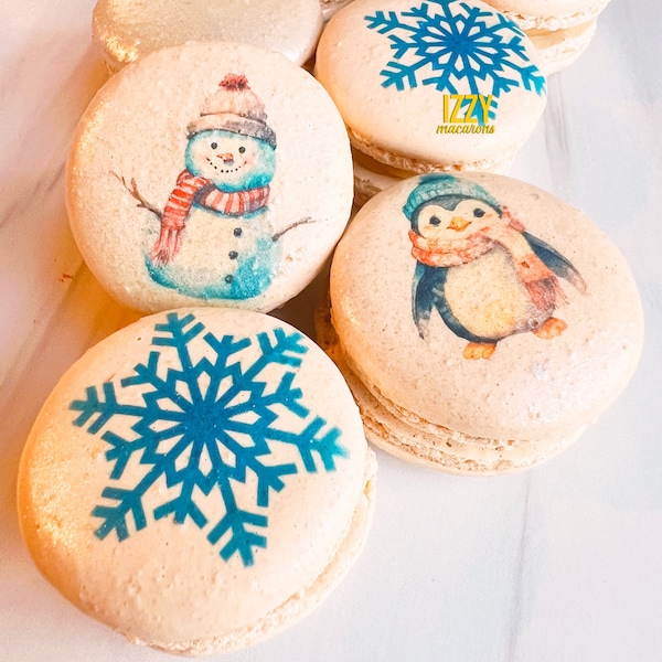 Winter Christmas French Macarons - 12 or 24 - Holiday Cookies, Christmas Party, Decorated Christmas Macaroons, Cookies Gifts - Snowflake