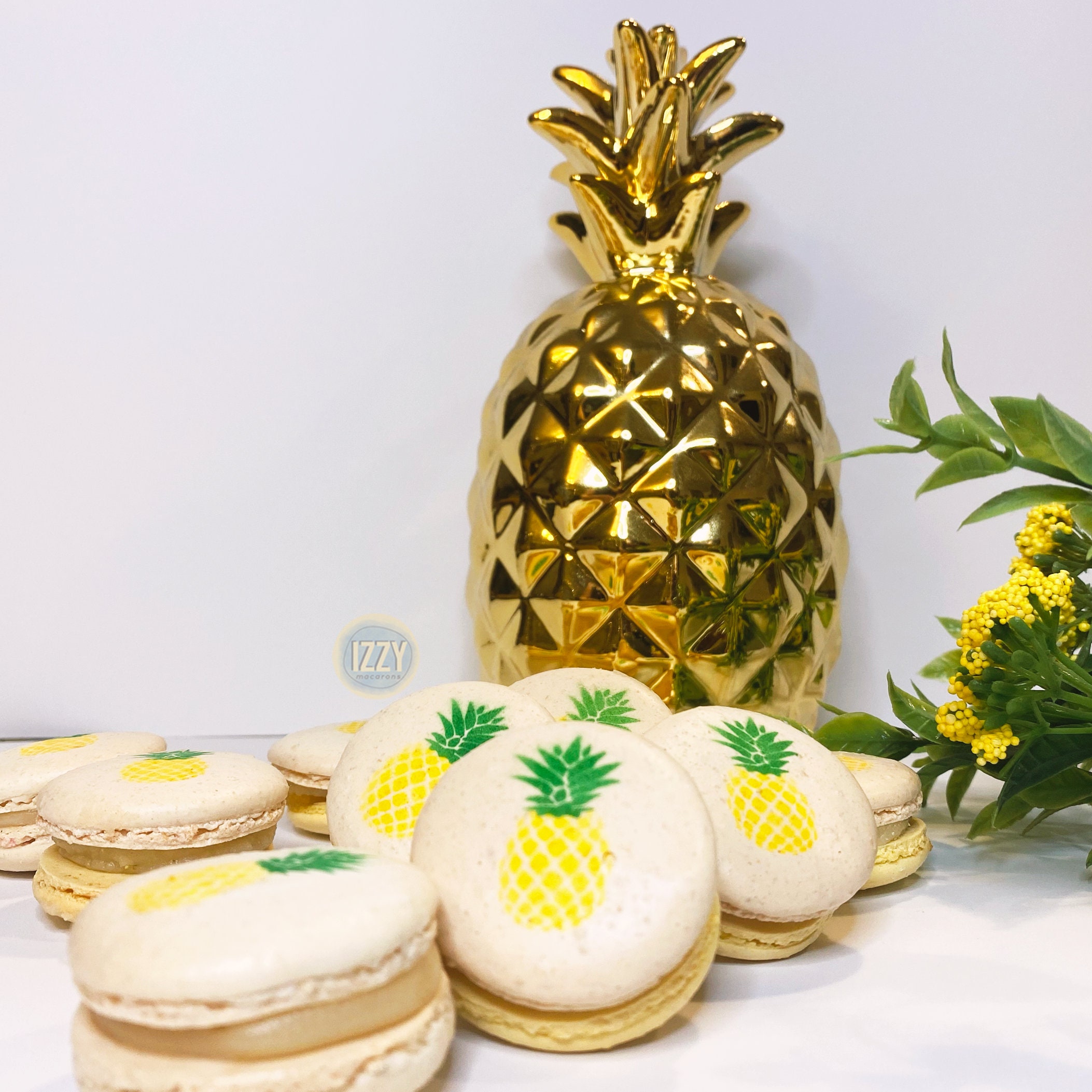Pineapple French Macarons - 6.12 or 24 - French Yellow Macaroons