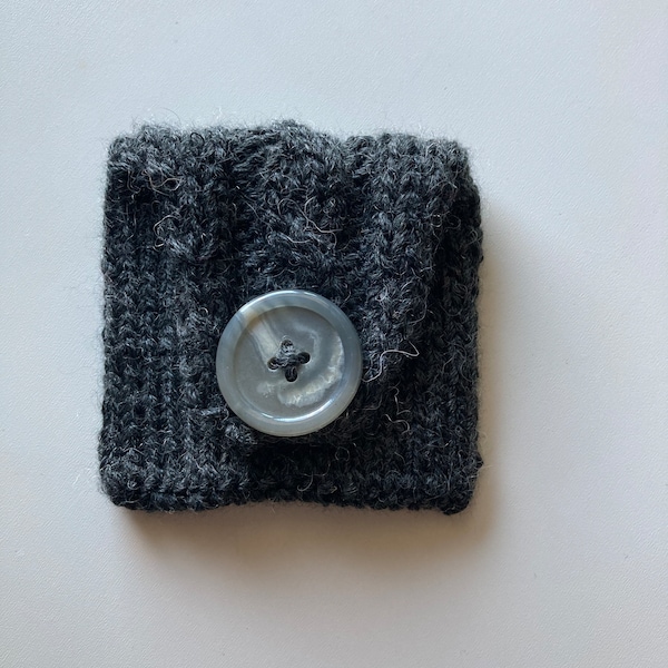 Cable Knit Coin Purse