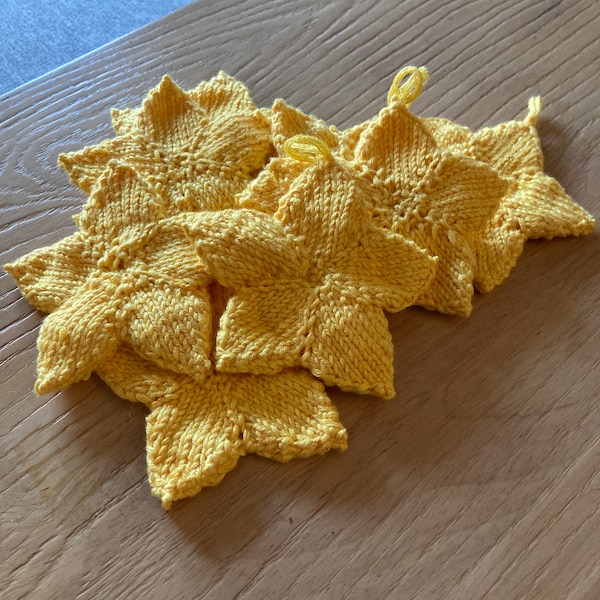 Knit Star Ornament