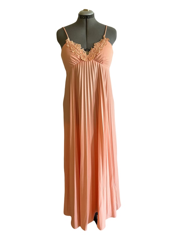 Vintage 1970's Peach Lace and Pleated Dress - image 1