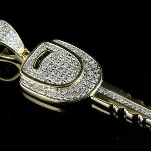 LV&GEDETE car key chain pendant key ring creative men and women key chain  pendant public key buckle.