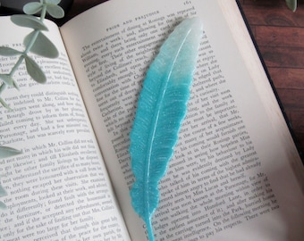 Feather bookmark, blue and white resin feather bookmark, book lover's gift, Mother's day gift, gift for sister or mum, bookworm gift