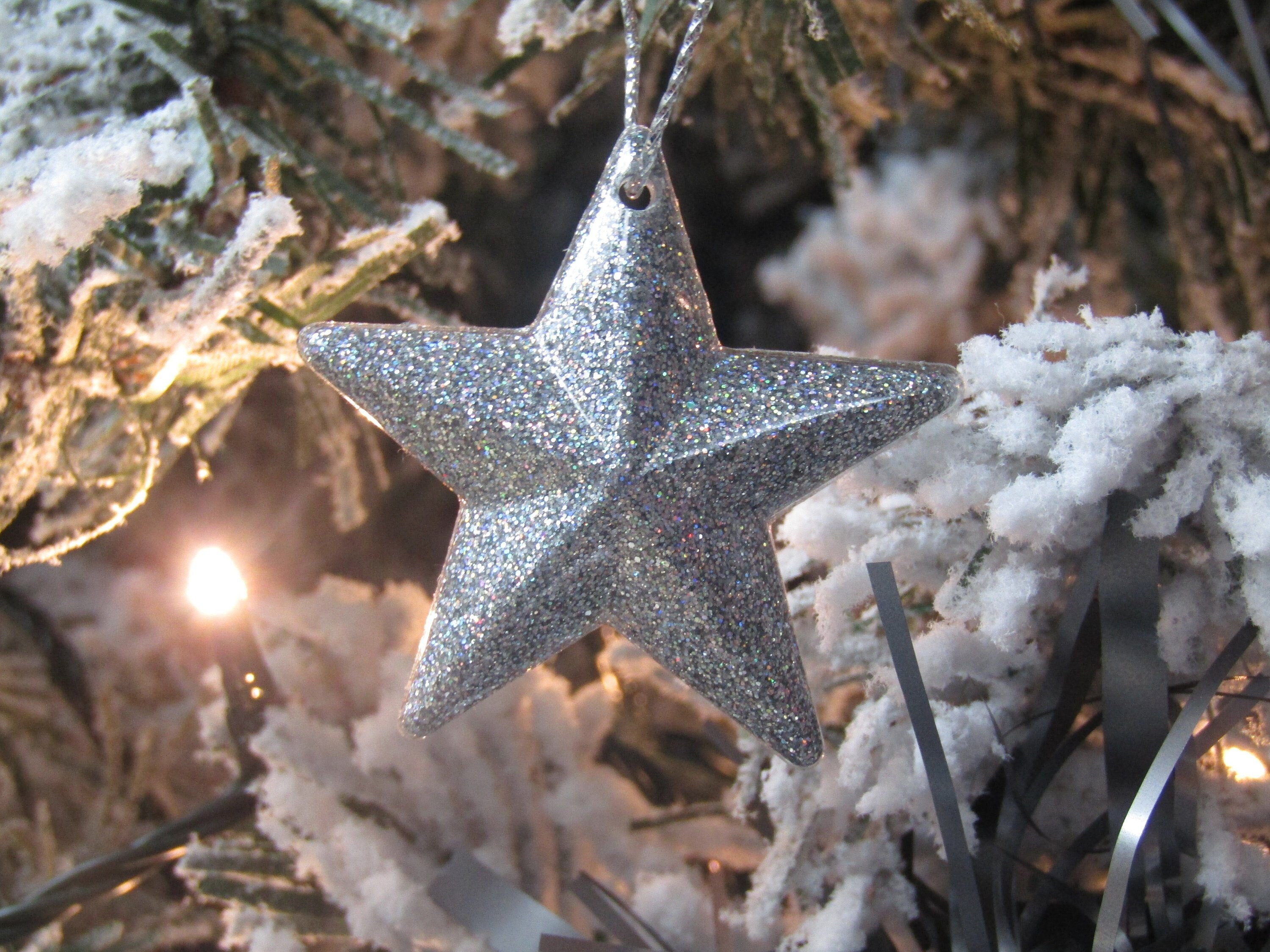 Silver Star Christmas Tree Decorations Small Pack Of 5