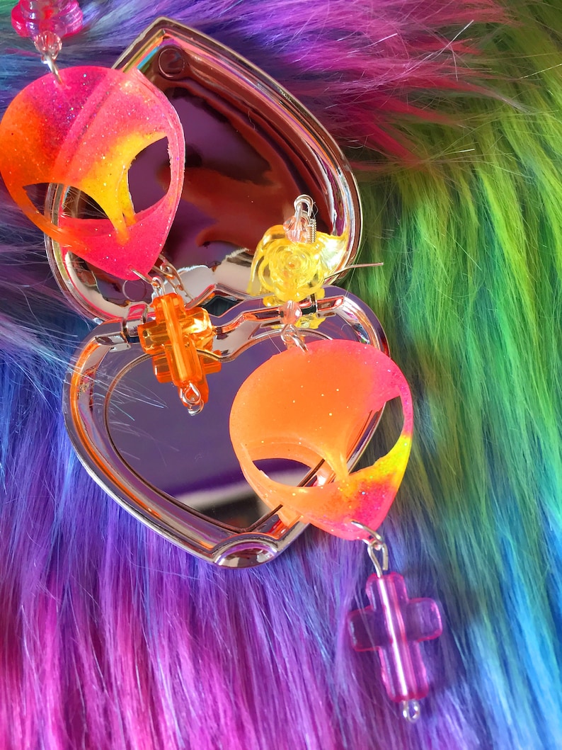 Kawaii Resin Crescent alien Glitter Pastel Glitter Rainbow Resin Rainbow Resin earrings alien earrings