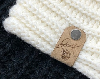 Customized XtraSuede foldable tags WASHABLE Lots of colors sizes quantities WITHOUT DRAFT thickness ≃1mm included screws of your choice