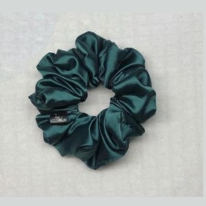 Personalized soft satin labels. Clothing tag, scrunchies, woven and printed. Black or white WASHABLE pre-cut labels lots of size available