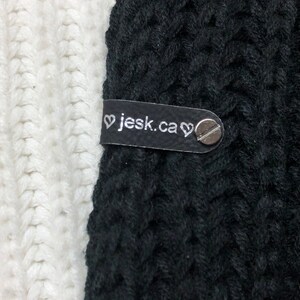 Customized faux leather tags foldable WASHABLE Lots of colors size quantities WITHOUT DRAFT ≃1.3mm thickness included screw of your choice