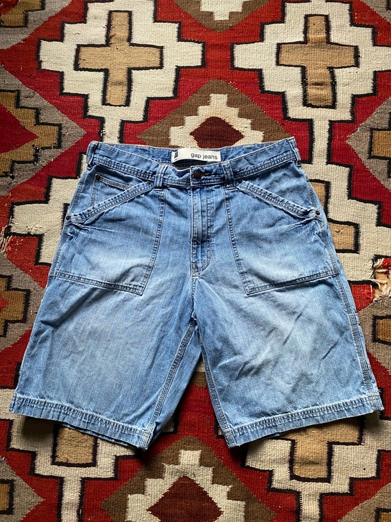 1990s baggy gap shorts measured 35”x11” - image 1