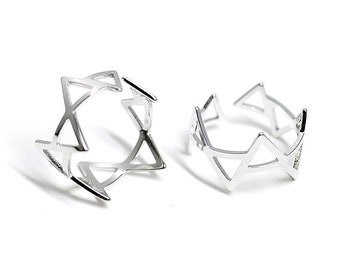 1PC / Curved Triangle & Triangle Ring / Wedding / Jewelry Making / Rhodium Plated Brass / kr005