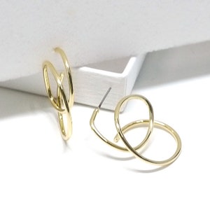 3D Rolling Round Earrings / Jewelry Making / Gold Plated Brass / Titanium Post / 2pcs / eje345 image 1