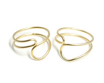 1PC / Crossing Circle Ring / Wedding / Jewelry Making / Brass / Matte Gold Plated Brass / ir082