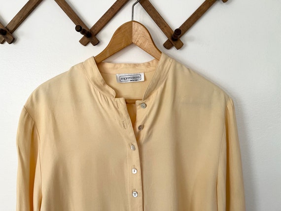90's Impressions Pale Yellow Button Up Shirt/Blou… - image 3