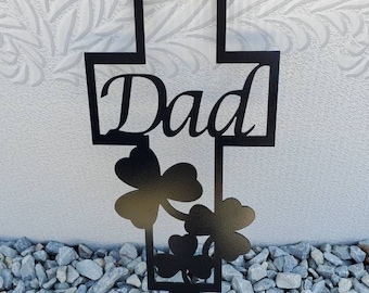 Marcador de tumba con cruz personalizado, regalo conmemorativo, regalos de recuerdo, estaca de jardín con cruz, regalo de condolencia por pérdida, regalo irlandés, decoración de trébol