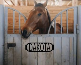 Letrero personalizado para establo de caballos, puerta de establo, decoración de granero, regalos ecuestres, regalos para caballos, placa con nombre de establo, placa con nombre de establo