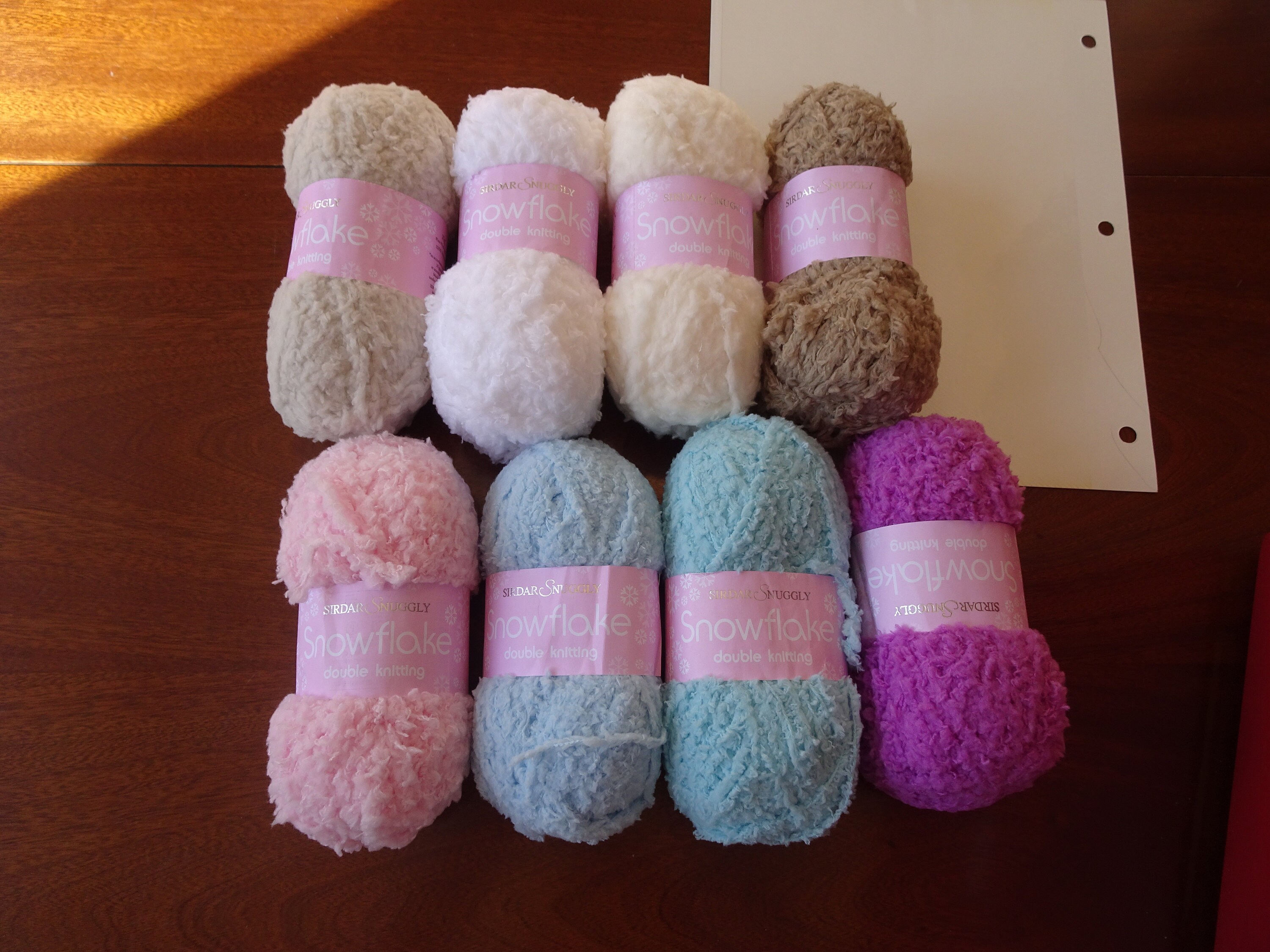 Sirdar Snowflake DK Yarn 25 G 642 Beige 630 Milky 631 Creamy 634 Wuzzy 644 Pink 646 Aqua 651 Spearmint 661 Pink Crush Etsy UK