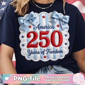 Puede incluir: Un juego de tres tazas de cerámica con un acabado moteado y mate. Las tazas son de color crema, gris claro y gris oscuro. Cada taza tiene un diseño simple y minimalista, ideal para café o té.