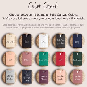 Puede incluir: Carta de colores que muestra 15 colores de camisetas Bella Canvas. Los colores incluyen Crema suave, Negro, Blanco, Gris oscuro jaspeado, Azul marino, Melocot&oacute;n, Malva, Verde Kelly, Rojo, Verde bosque, Gris jaspeado atl&eacute;tico, Azul marino jaspeado medianoche, Marr&oacute;n jaspeado, Melocot&oacute;n jaspeado y Malva jaspeado.