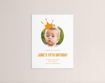 Plantilla de invitación de cumpleaños con corona y foto (descarga digital)