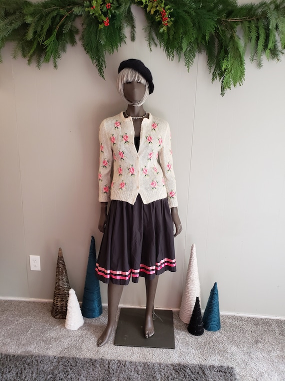 Gorgeous 50s hand knit cardigan