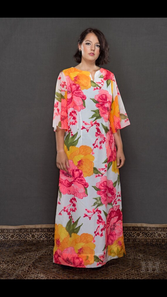 Vibrant Alice of California Maxi dress