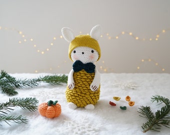 Pomidoux - Pinecone Rabbit Crochet Pattern - Amigurumi
