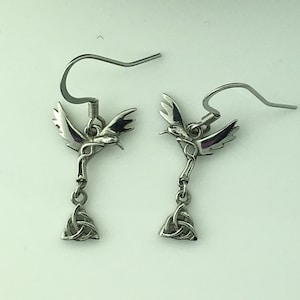 Articulated Trinity Knot Hummingbird Earrings (S274)