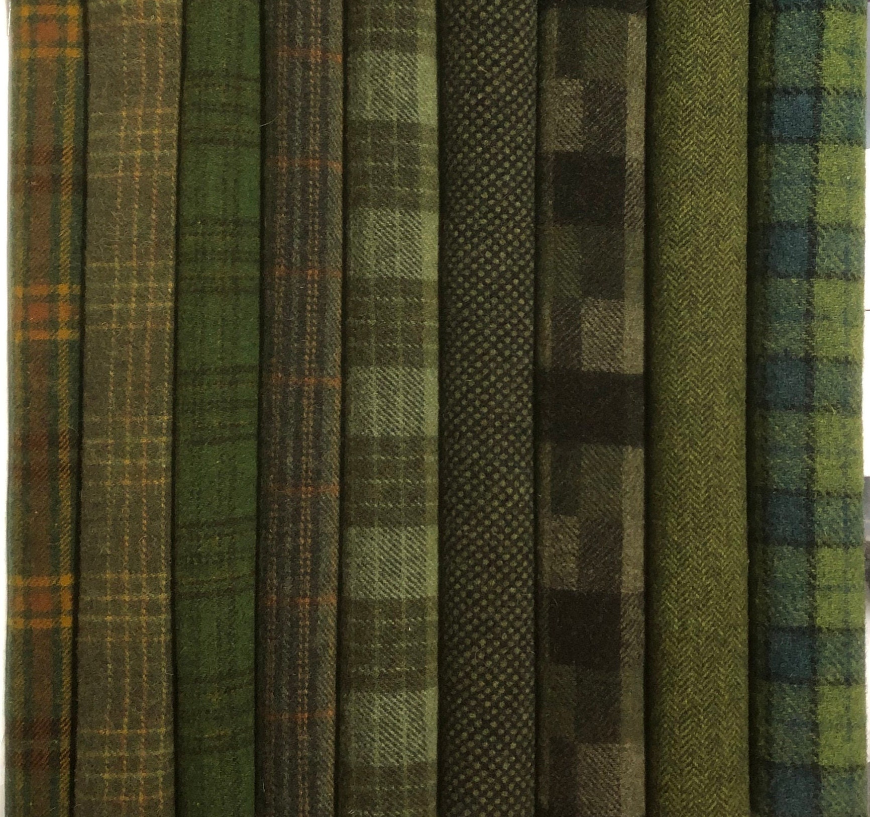 Green Medley Nine Fat Sixteenth Mill Dyed Wools Etsy