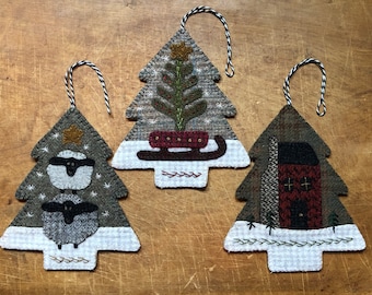 wool applique kit "Three Woodland Ornaments"