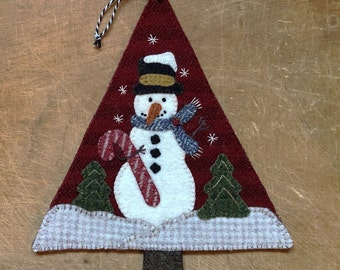 Wool Applique Kit: "Frosty Fun Ornament"