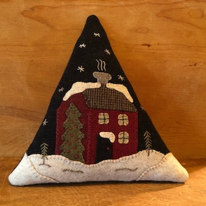 Wool Applique Kit "Holiday House Tree"