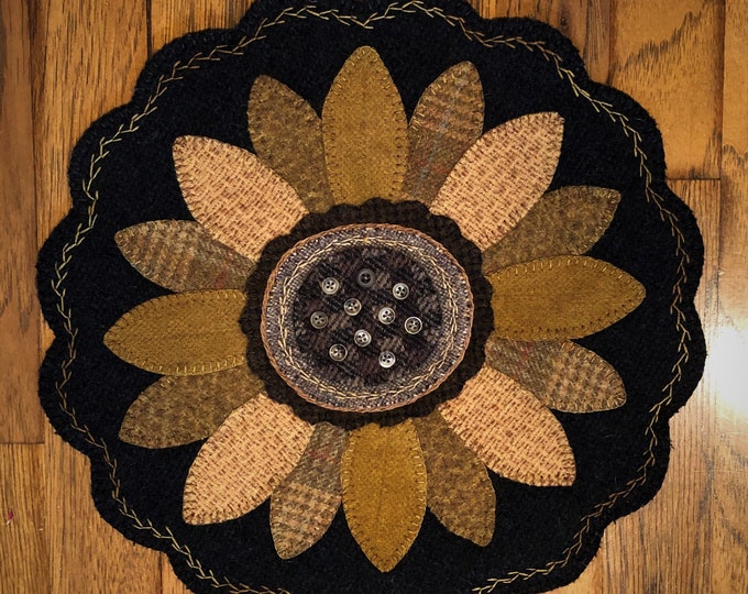 Wool Applique Kit woolen Sunflower Mat Pattern by Buttermilk Basin Etsy