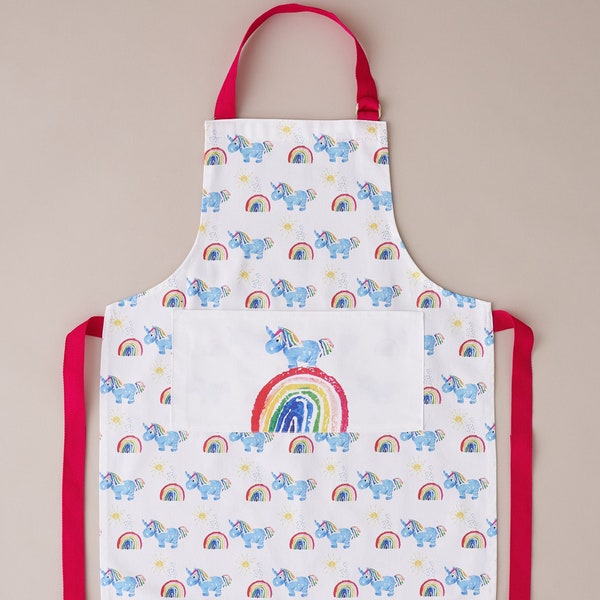Unicorn and Rainbow Kid's Apron, with pocket // Childs Pretty Cotton Apron// Little Girls Baking & Craft Apron// Machine Washable