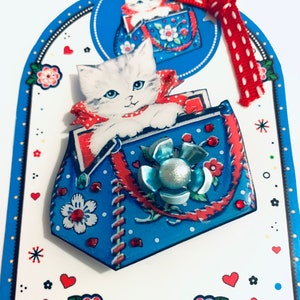 Cute vintage style cat in a handbag brooch, illustrated brooch , quirky brooch, cat lovers gift, retro cat, designer jewellery, mum gift,