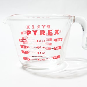 Vintage Red Pyrex 1 Cup Measuring Cup / Pyrex 508 1 Cup 8oz 250ml Open  Handle Red Lettering Measuring Cup / Pyrex Flameware Blue Tint 