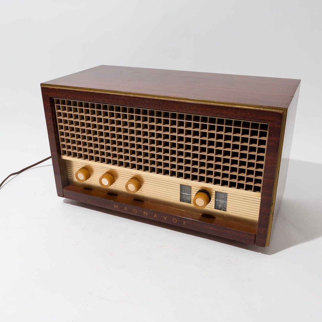Tabletop AM FM Radio, Magnavox, Grid Front, Model FM017, Vintage, 1950s ...
