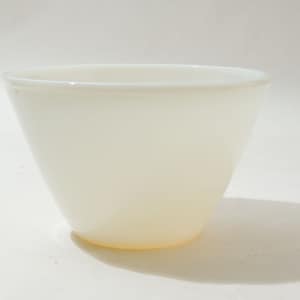 Vintage Fire King Mixing Bowl, Splash Proof