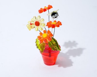 Vintage Flower Sculpture, Resin, Daisies, Flower Pot, Paperweight