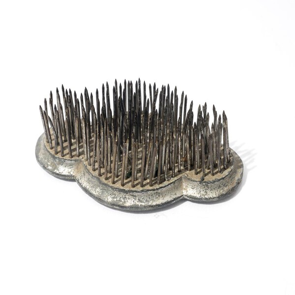 Vintage Flower Frog, Pin Frog