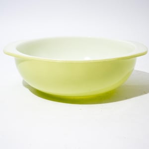 Vintage Pyrex Casserole, Lime Green, 024, Two Quart