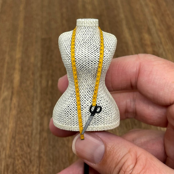Mannequin Couture Miniature 1/3 OLYCRAFT 48cm - Avec Accessoires (Aiguilles, Ciseaux, Ruban) Pour Création